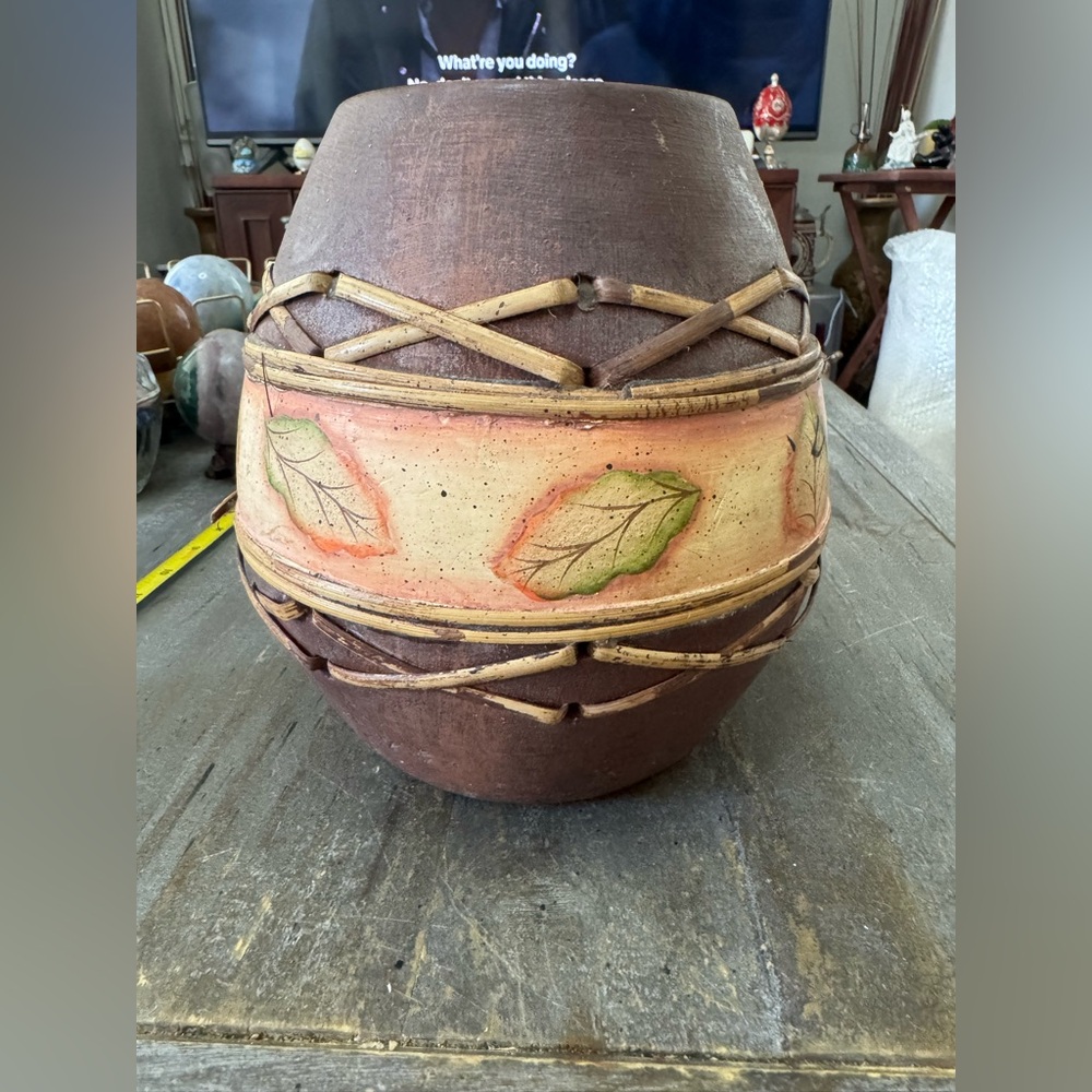 Earthenware Hand Thrown Pottery Bamboo Woven Ceramic Vase Vivid Leaves